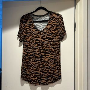 Grace & Lace Perfect Pocket Tee